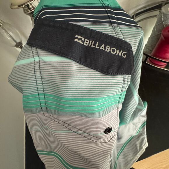 Billabong Platinum X Striped Board Shorts - Picture 3 of 5